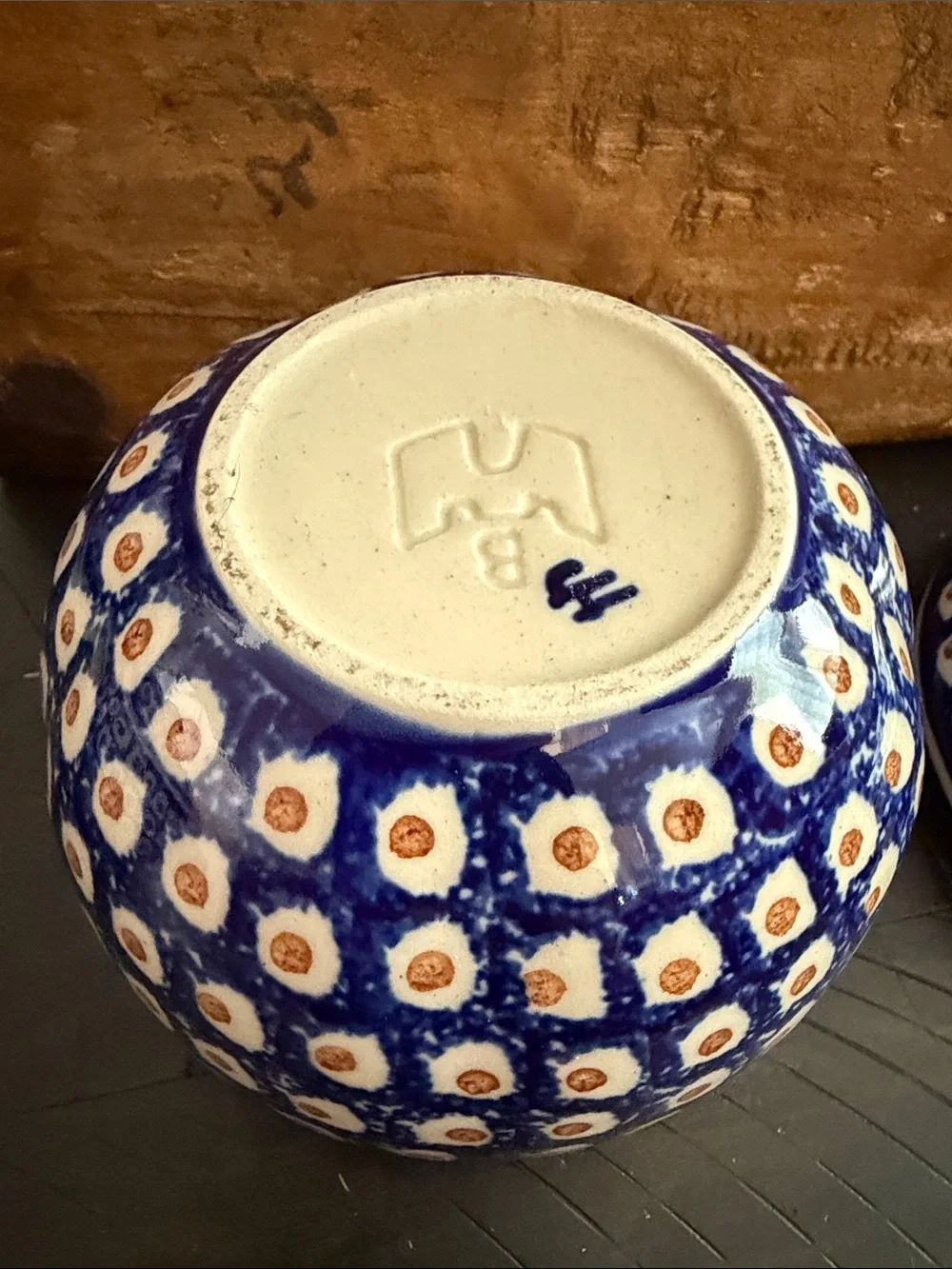 Hand-Painted Blue & White Ceramic Lidded Polish Apple Bakers Pair